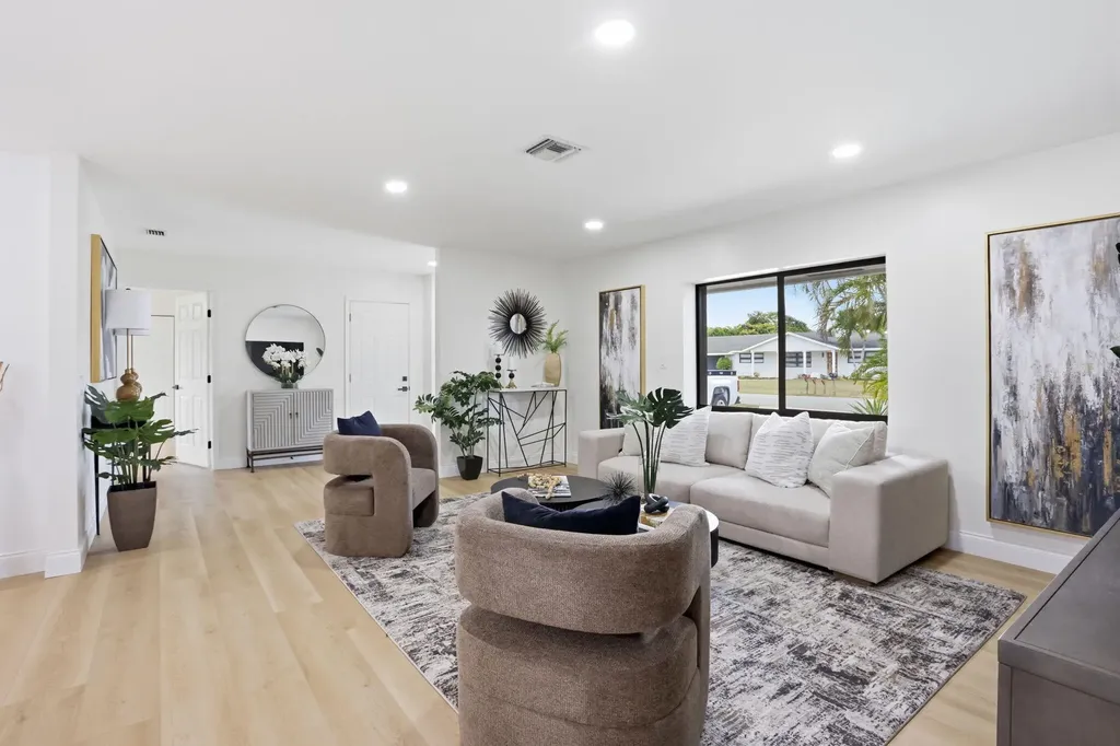 4694 Brady Boulevard Delray Beach FL 33445
