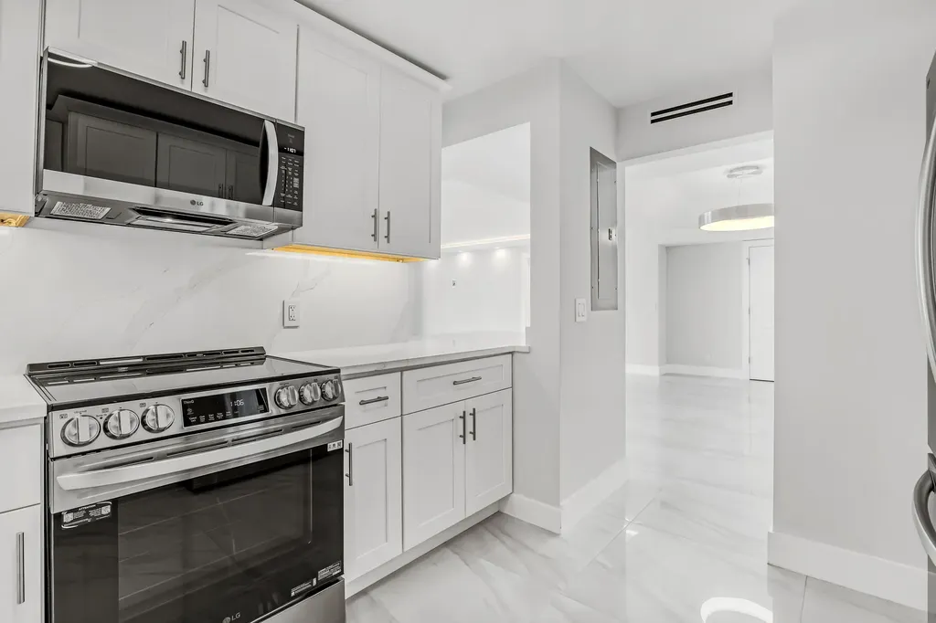 3610 S Ocean 508 Boulevard S South Palm Beach FL 33480