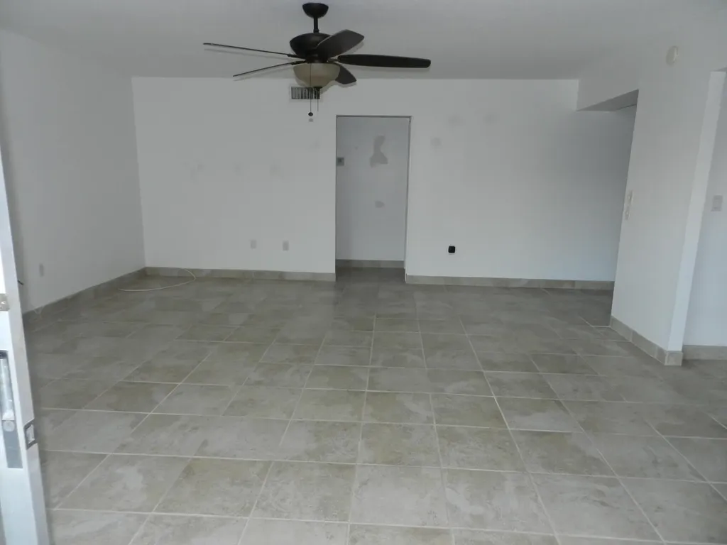 3 Greenway Village N Royal Palm Beach FL 33411