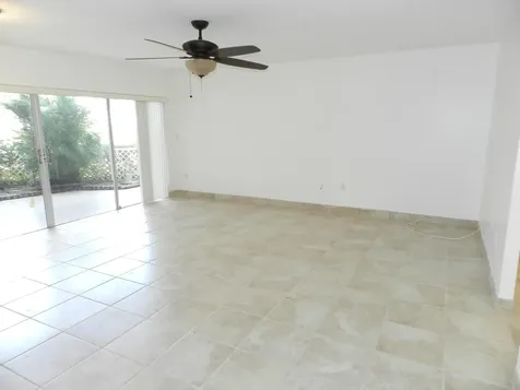 3 Greenway Village N Royal Palm Beach FL 33411