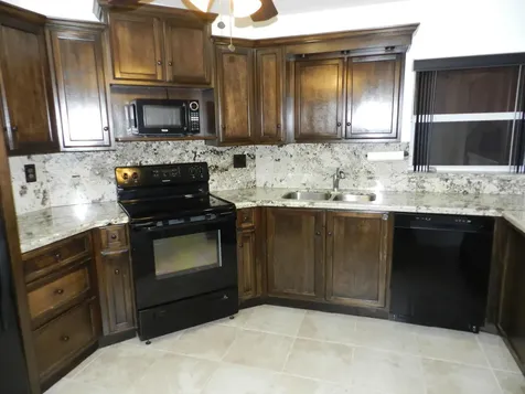 3 Greenway Village N Royal Palm Beach FL 33411