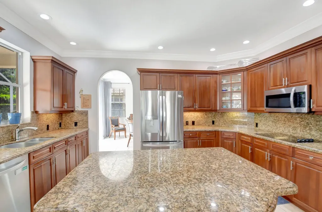 6584 Marbletree Lane Lake Worth FL 33467