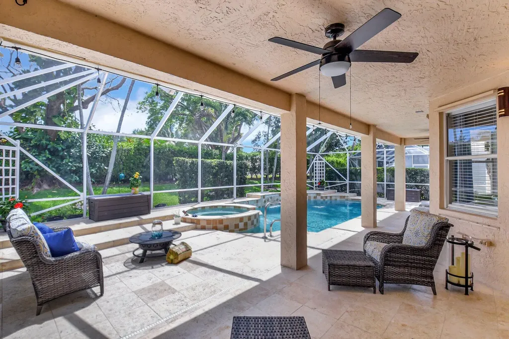 6584 Marbletree Lane Lake Worth FL 33467