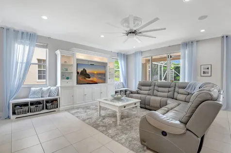 6584 Marbletree Lane Lake Worth FL 33467