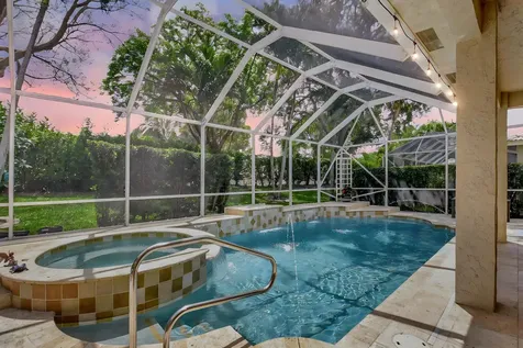 6584 Marbletree Lane Lake Worth FL 33467