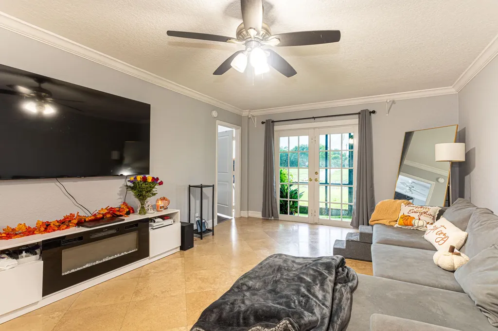 9467 Boca Cove Circle Boca Raton FL 33428