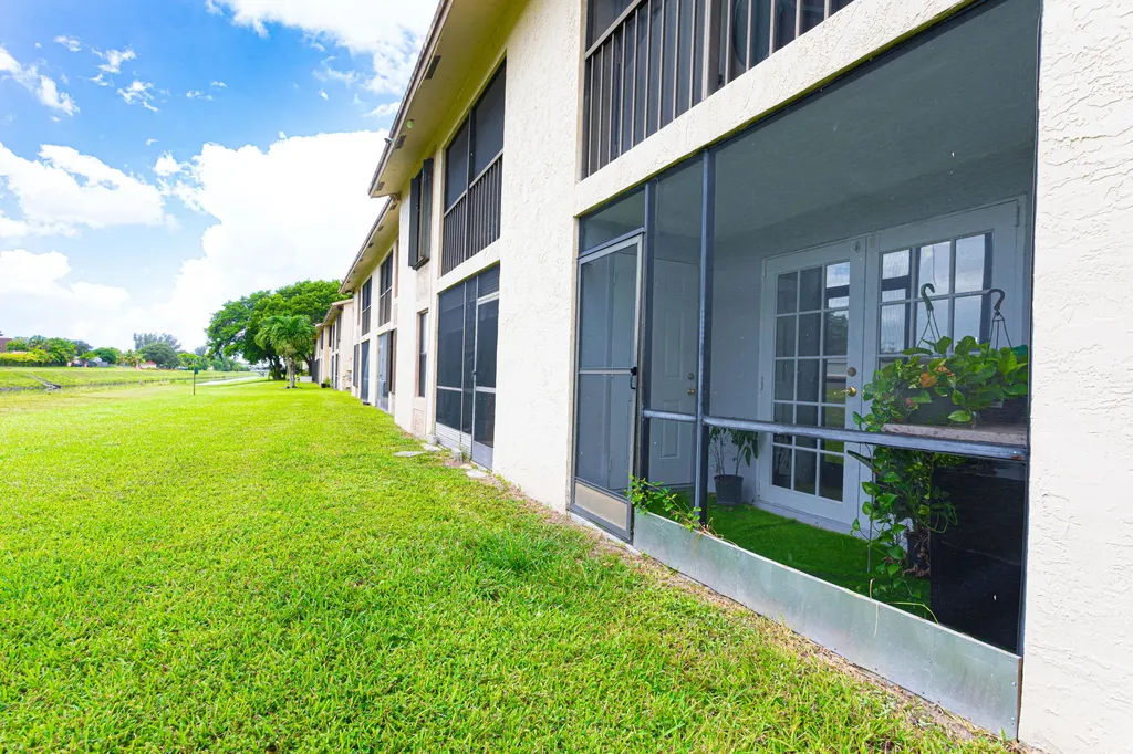 9467 Boca Cove Circle Boca Raton FL 33428
