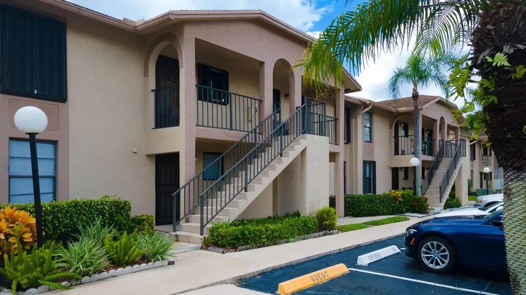 9467 Boca Cove Circle Boca Raton FL 33428
