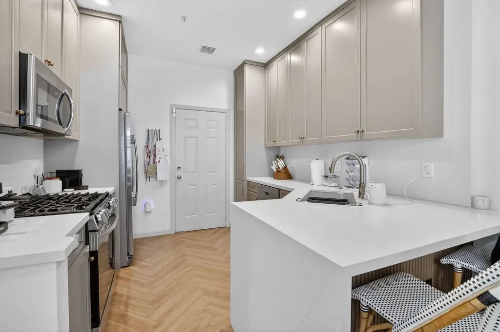 12631 NW 32nd Place Sunrise FL 33323