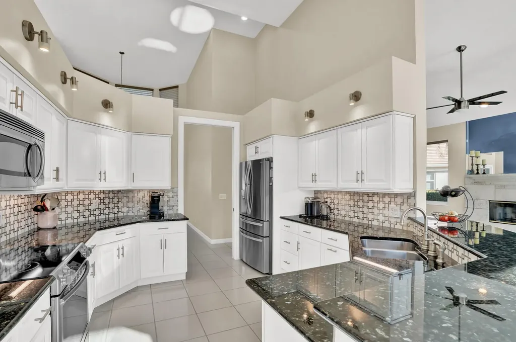142 Corinthian Circle Jupiter FL 33458