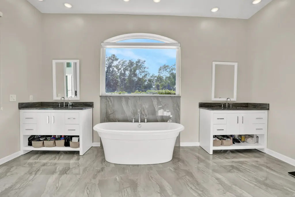 142 Corinthian Circle Jupiter FL 33458