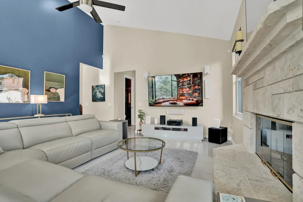 142 Corinthian Circle Jupiter FL 33458