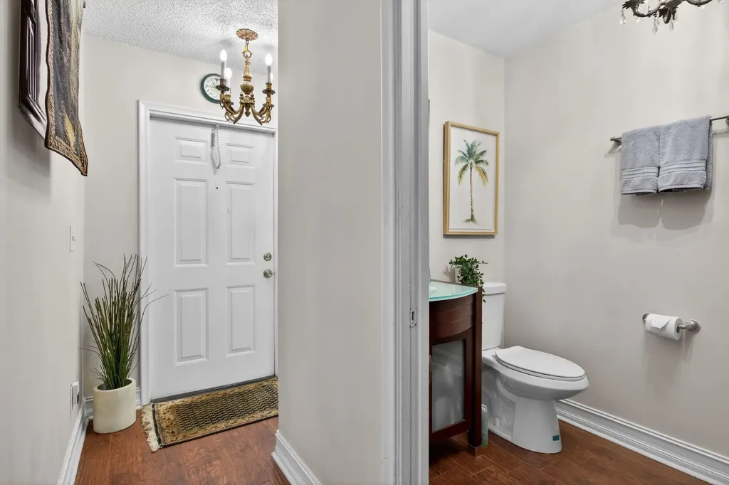 2122 NE 44th Street Lighthouse Point FL 33064