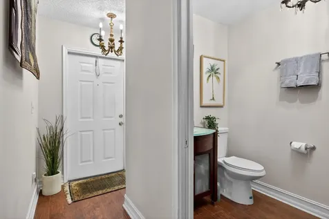 2122 NE 44th Street Lighthouse Point FL 33064