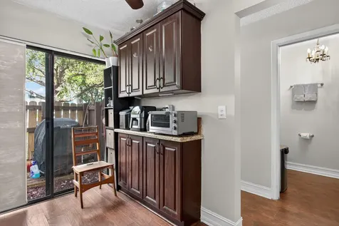 2122 NE 44th Street Lighthouse Point FL 33064