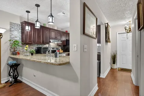 2122 NE 44th Street Lighthouse Point FL 33064