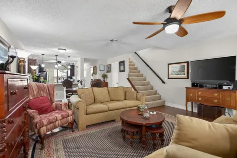 2122 NE 44th Street Lighthouse Point FL 33064