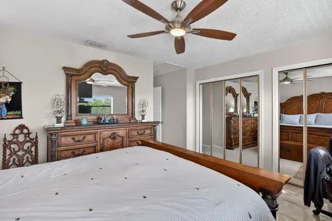 2122 NE 44th Street Lighthouse Point FL 33064