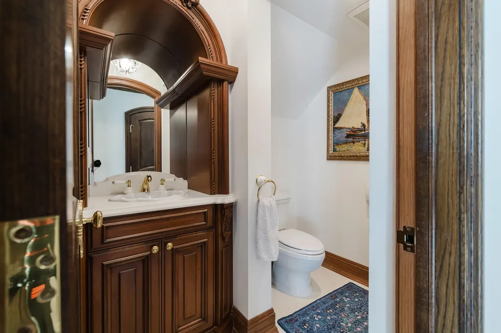 19 N Beach Road Jupiter Island FL 33455