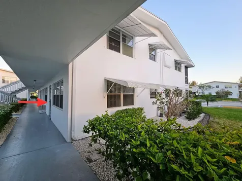 259 Windsor L West Palm Beach FL 33417