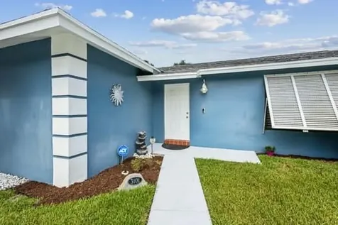 3101 Pierson Drive Delray Beach FL 33483