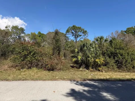 3535 NW 2nd Street Okeechobee FL 34972