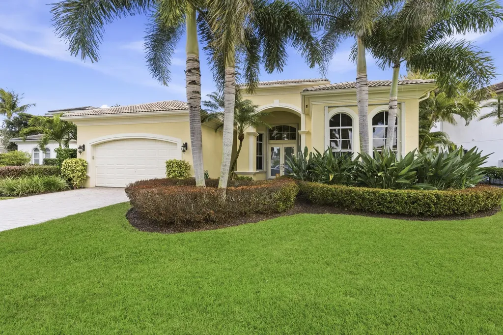401 Via Placita Palm Beach Gardens FL 33418
