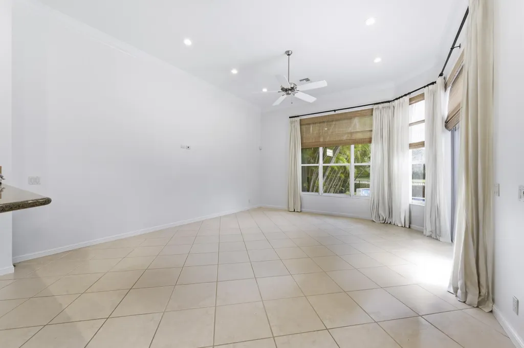 401 Via Placita Palm Beach Gardens FL 33418