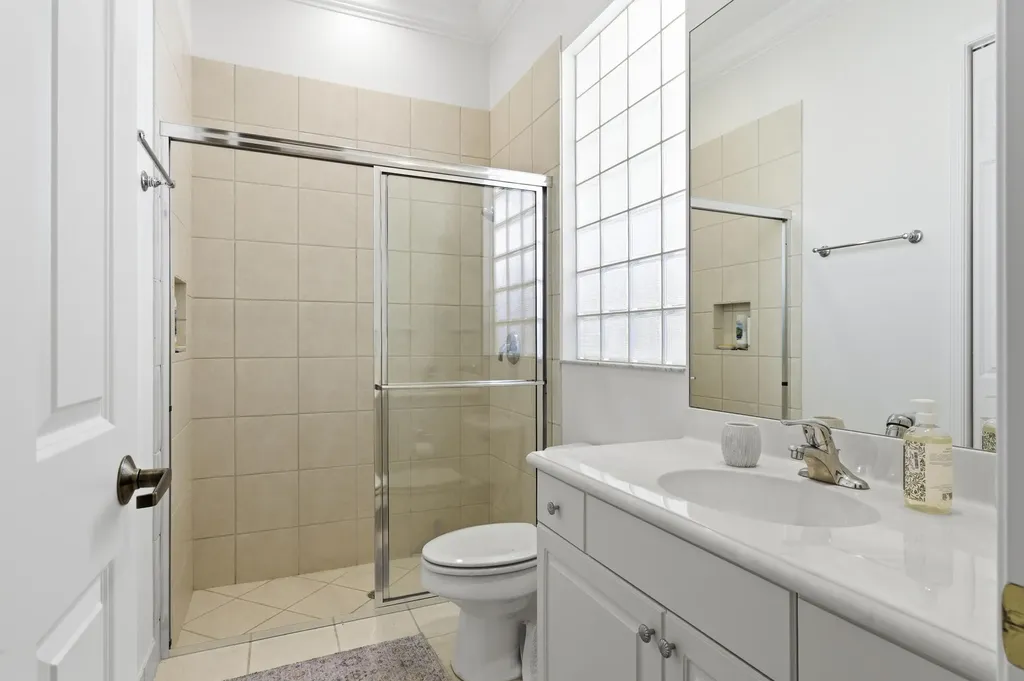 401 Via Placita Palm Beach Gardens FL 33418