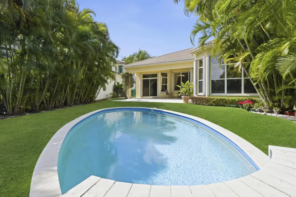 401 Via Placita Palm Beach Gardens FL 33418