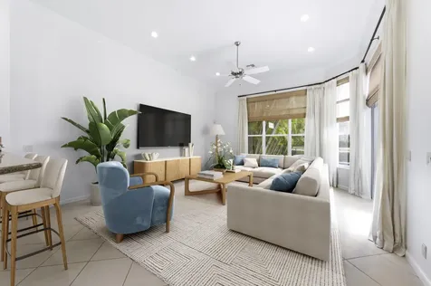401 Via Placita Palm Beach Gardens FL 33418