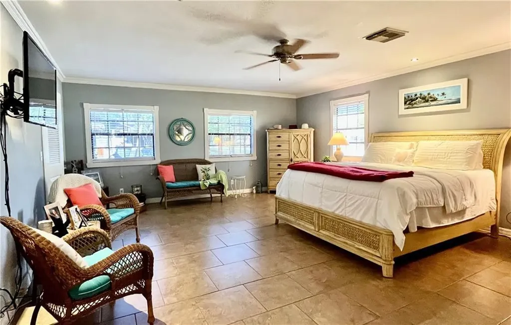 3329 10th Street SW Vero Beach FL 32968