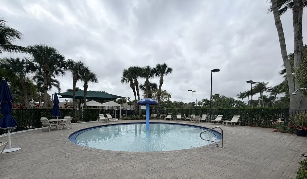 2236 Ridgewood Circle Royal Palm Beach FL 33411