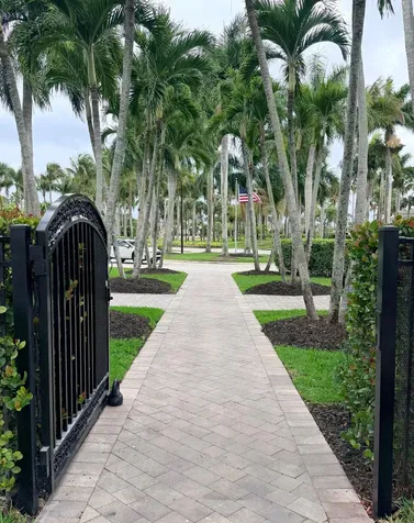 2236 Ridgewood Circle Royal Palm Beach FL 33411