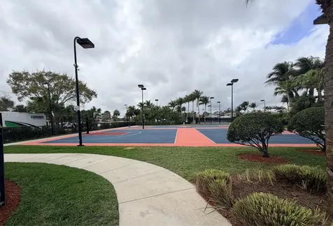 2236 Ridgewood Circle Royal Palm Beach FL 33411