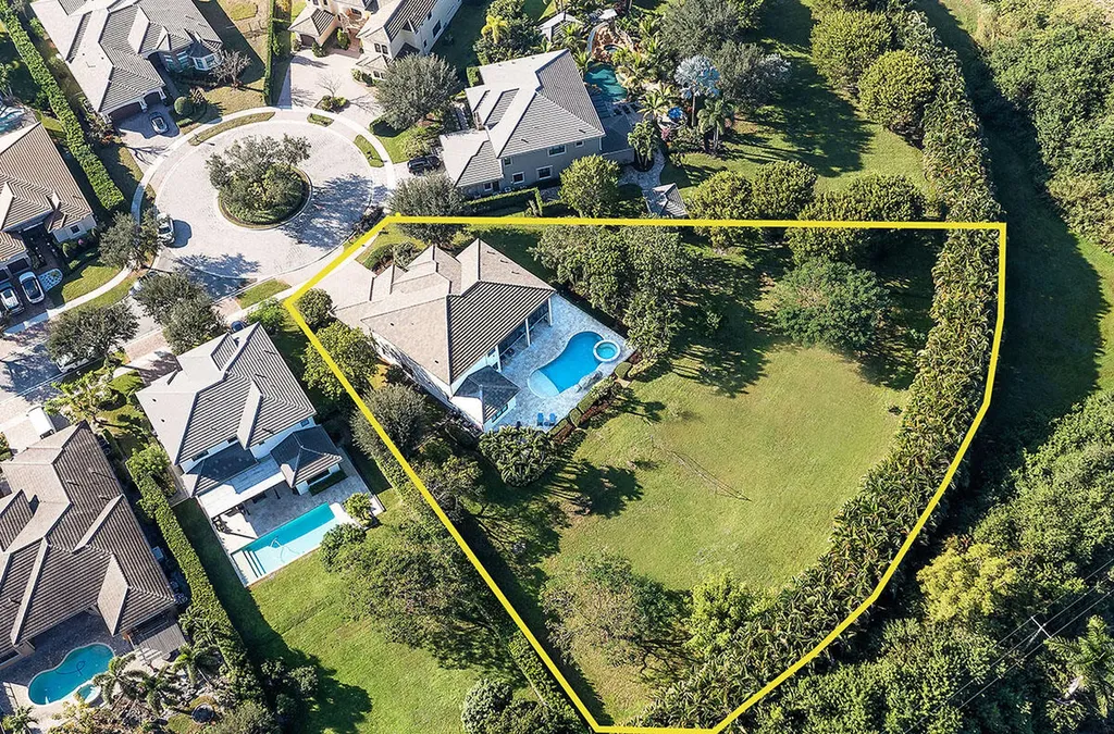 9588 Equus Circle Boynton Beach FL 33472