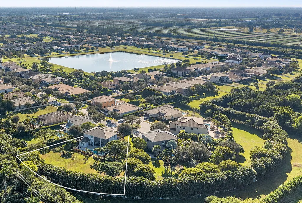 9588 Equus Circle Boynton Beach FL 33472