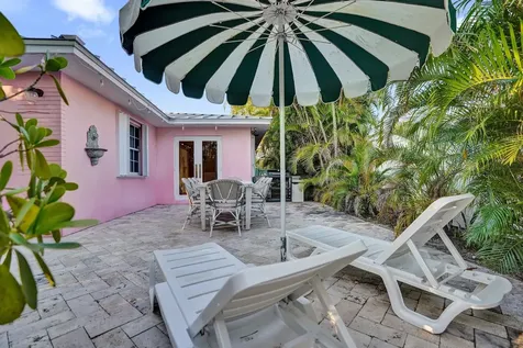 247 SE 3rd Avenue Delray Beach FL 33483