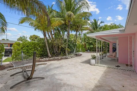 247 SE 3rd Avenue Delray Beach FL 33483