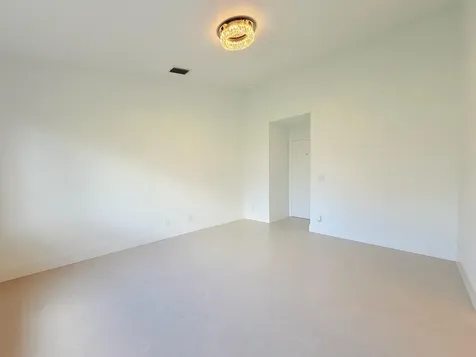 20841 NW 1st Street Pembroke Pines FL 33029