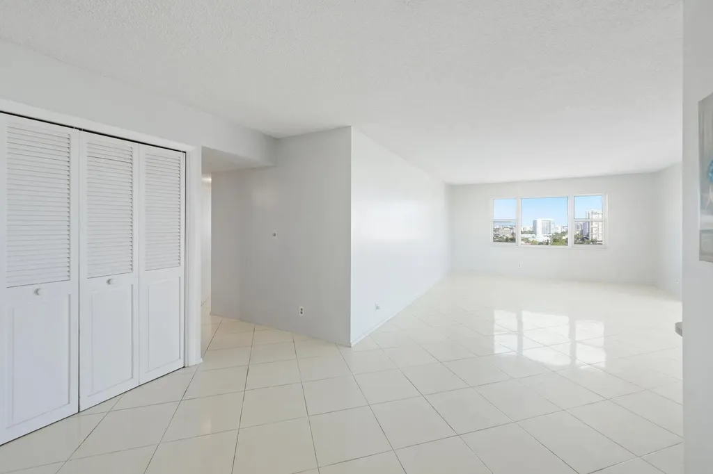 1200 Hibiscus Avenue Pompano Beach FL 33062
