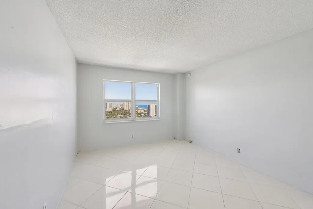 1200 Hibiscus Avenue Pompano Beach FL 33062