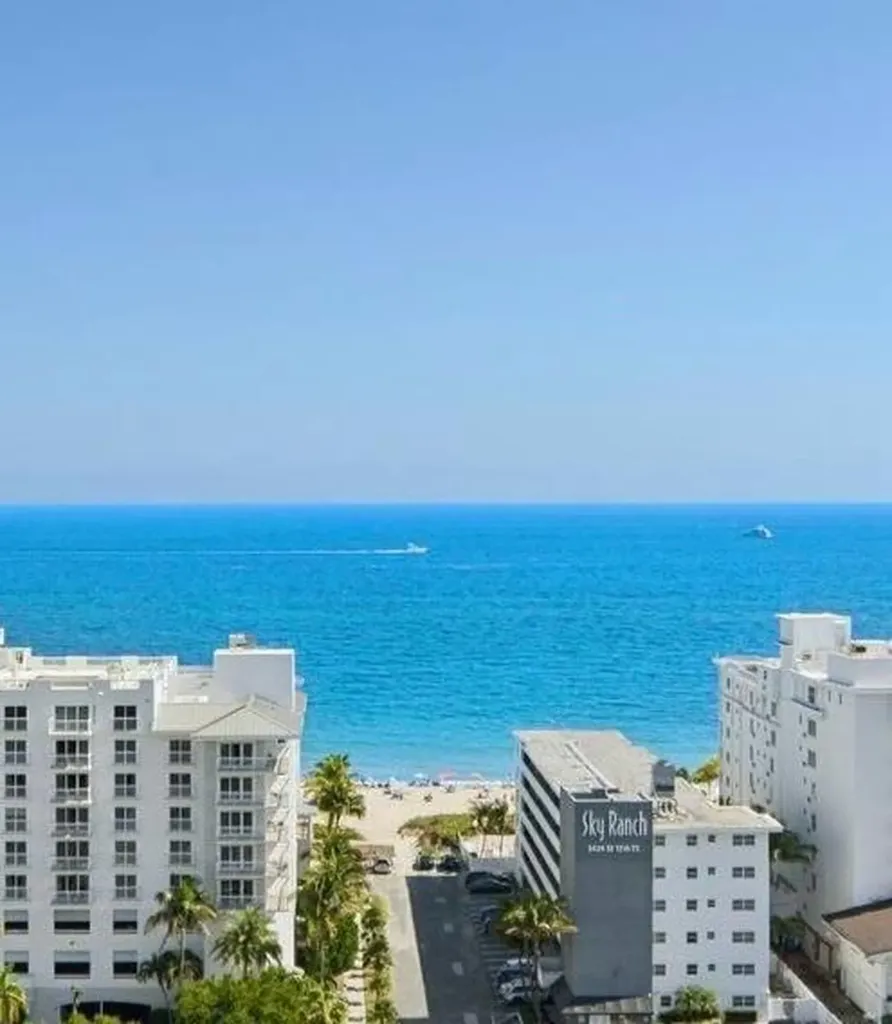 1200 Hibiscus Avenue Pompano Beach FL 33062