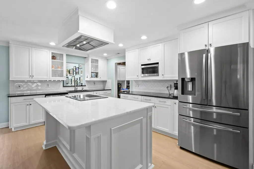 106 Windsor Road E Jupiter FL 33469