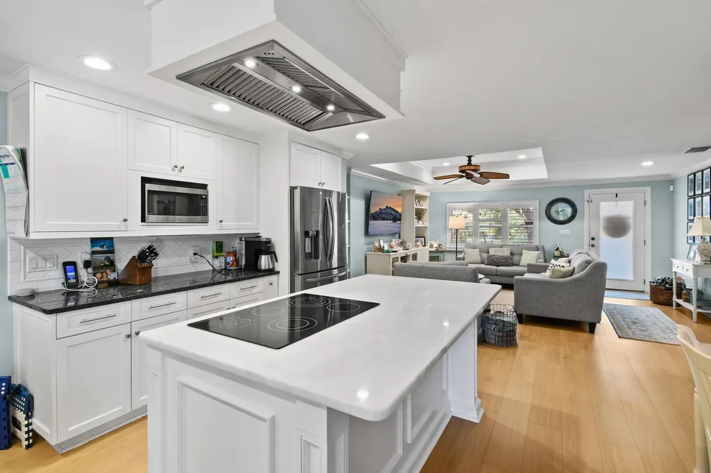 106 Windsor Road E Jupiter FL 33469