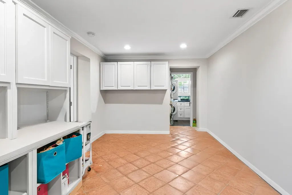 106 Windsor Road E Jupiter FL 33469