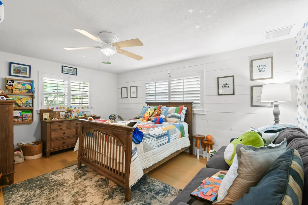 106 Windsor Road E Jupiter FL 33469