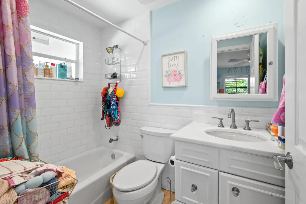 106 Windsor Road E Jupiter FL 33469