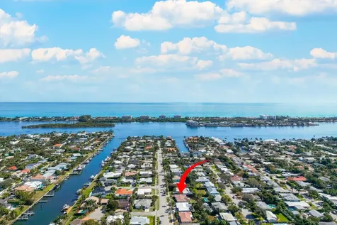 151 Duke Drive Lake Worth Beach FL 33460