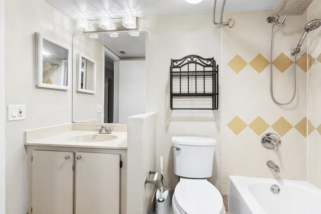 1250 S Military Trail Deerfield Beach FL 33442